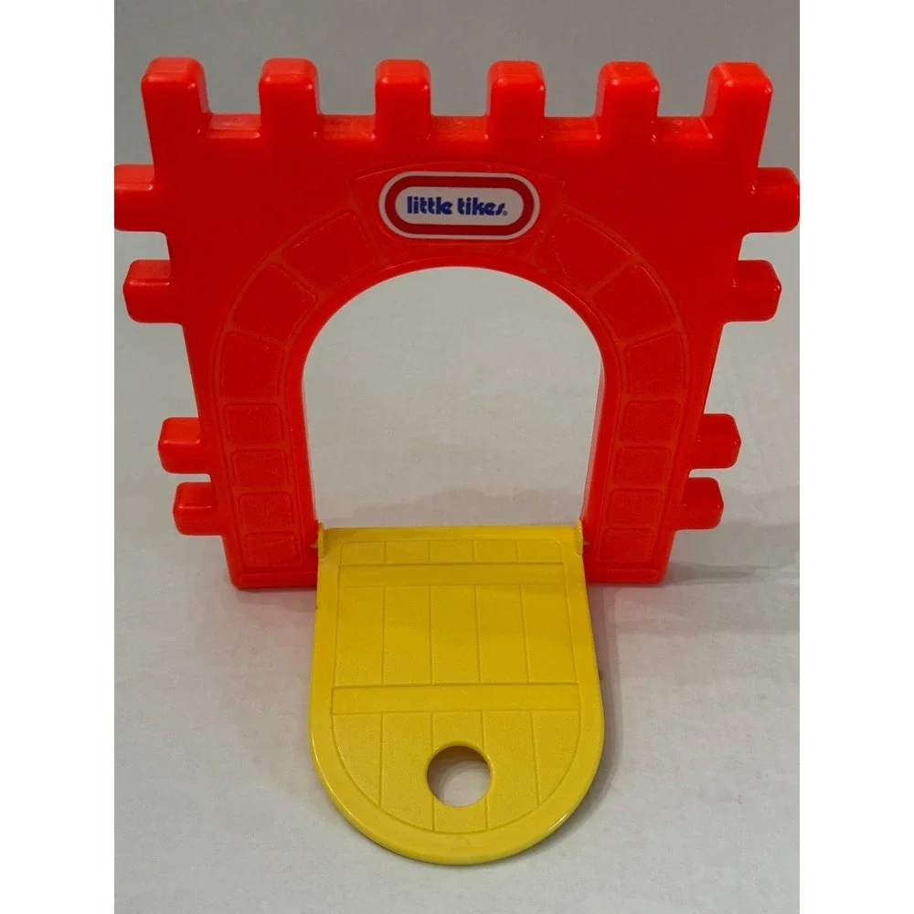 VTG Little Tikes Waffle Blocks 2 Castle Doors Red and Yellow Replacement Pieces